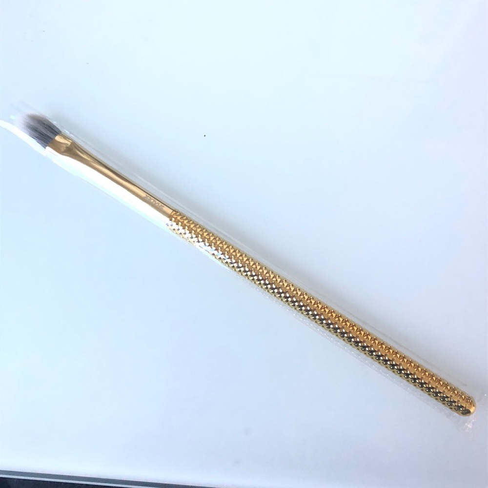 MŌDA® Metallics Shader brush NIP